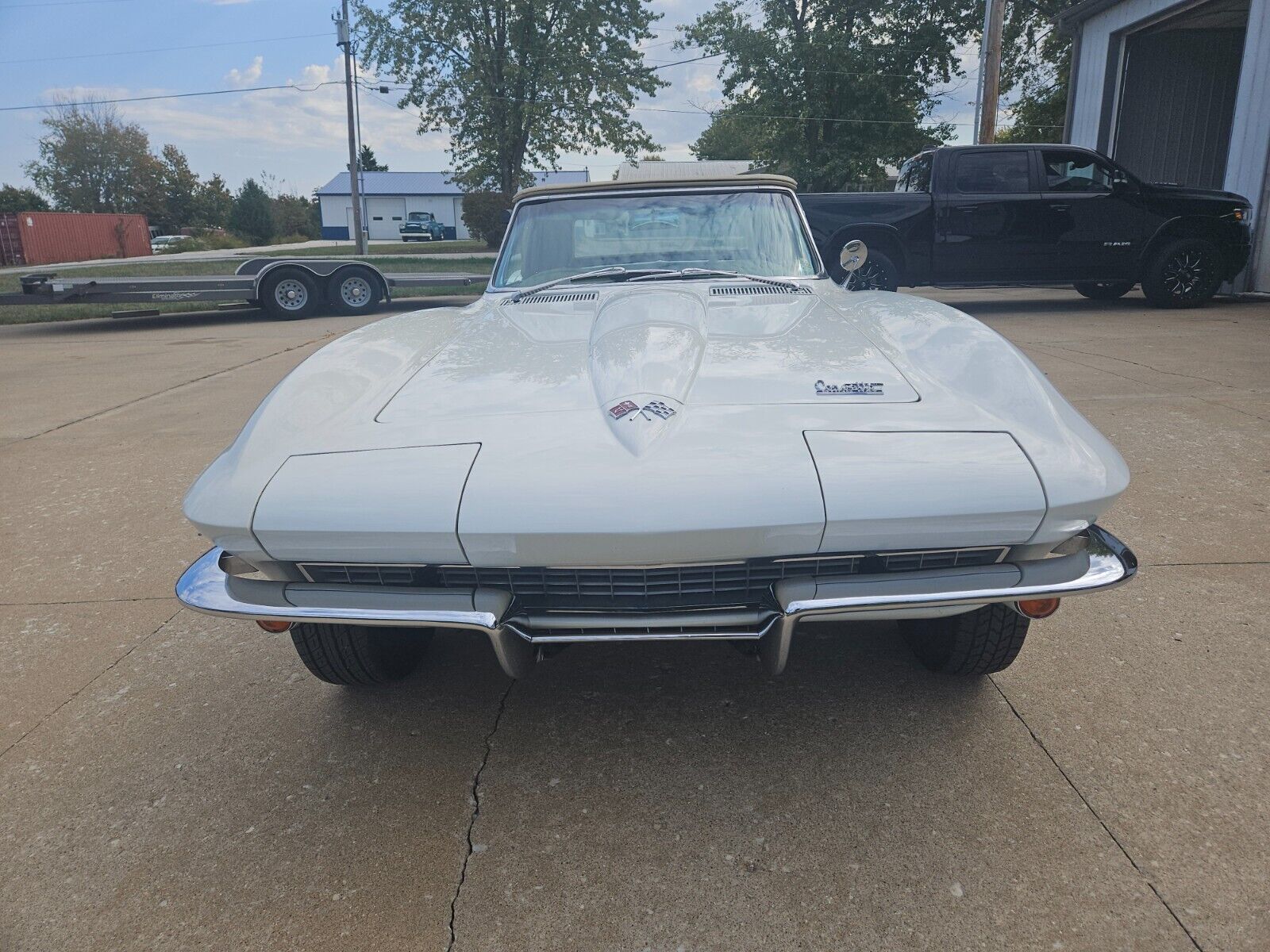 Chevrolet-Corvette-Cabriolet-1966-2