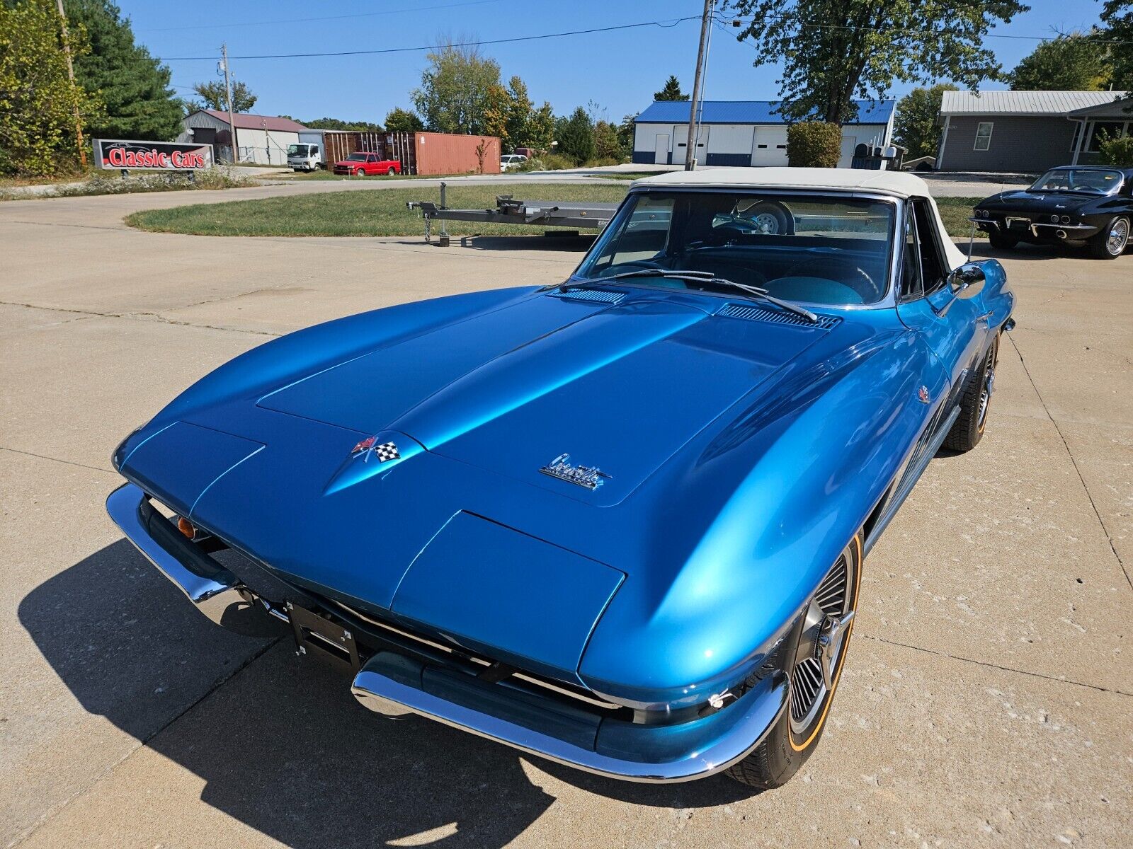 Chevrolet-Corvette-Cabriolet-1966-2