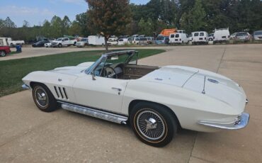 Chevrolet-Corvette-Cabriolet-1966-21