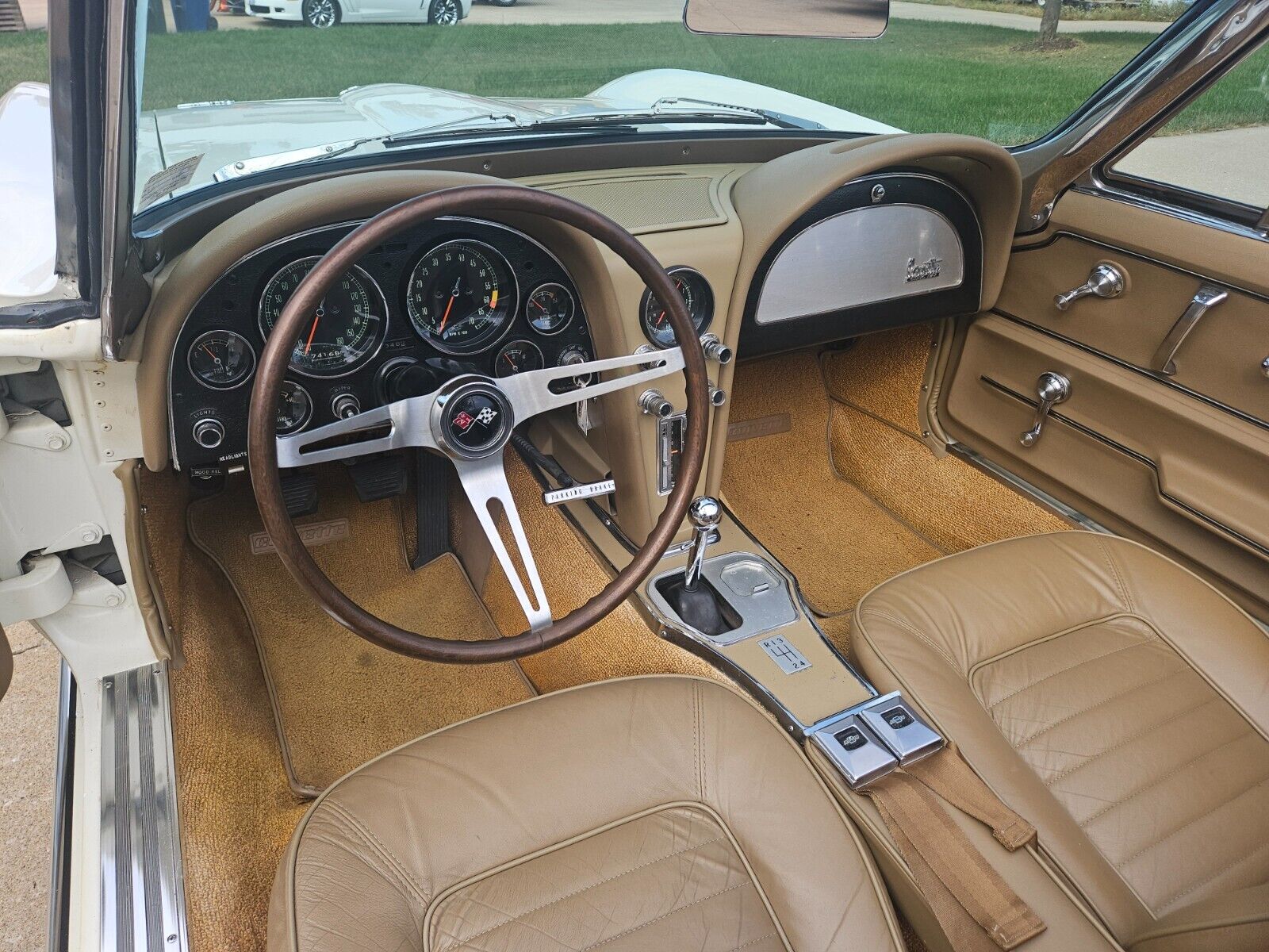 Chevrolet-Corvette-Cabriolet-1966-25