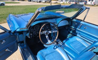 Chevrolet-Corvette-Cabriolet-1966-26