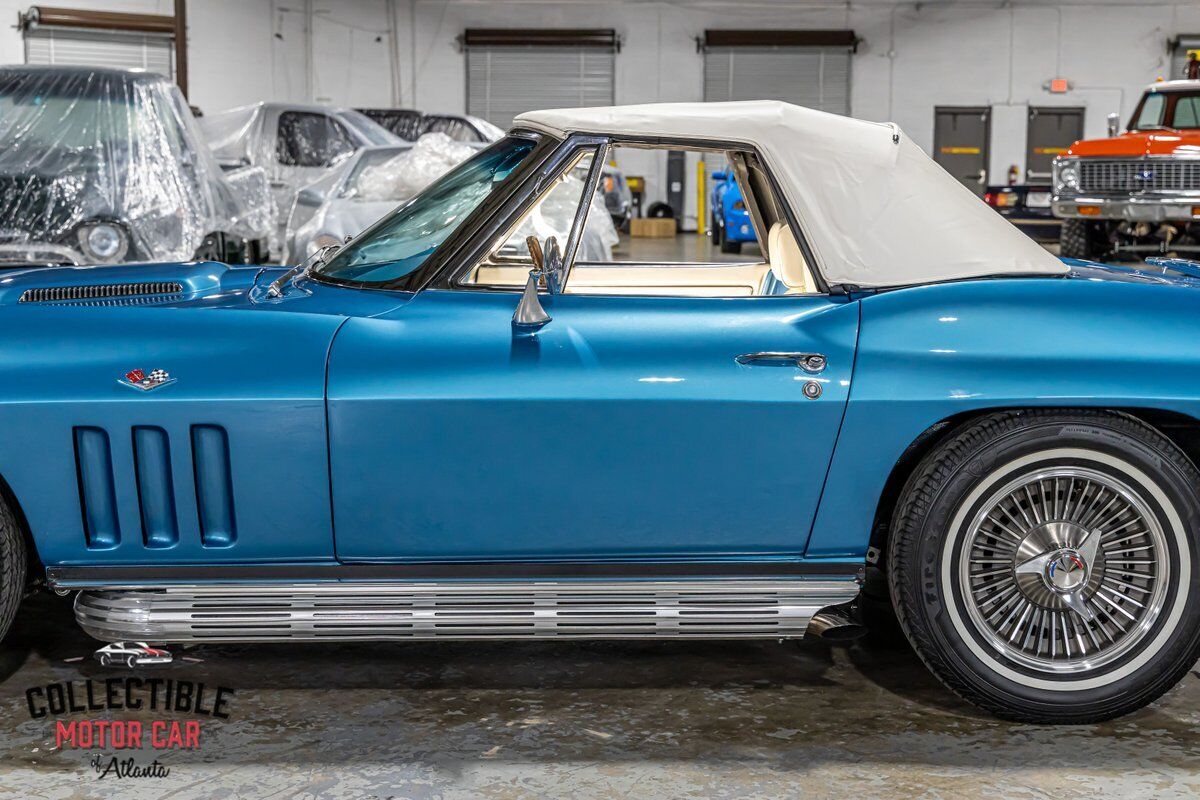 Chevrolet-Corvette-Cabriolet-1966-28