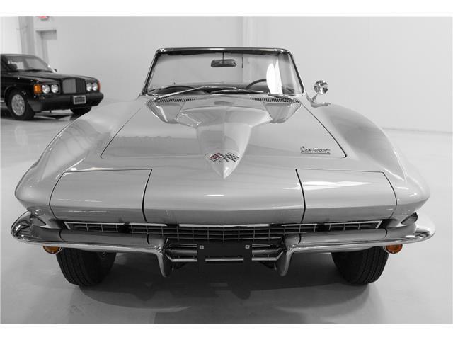 Chevrolet-Corvette-Cabriolet-1966-3