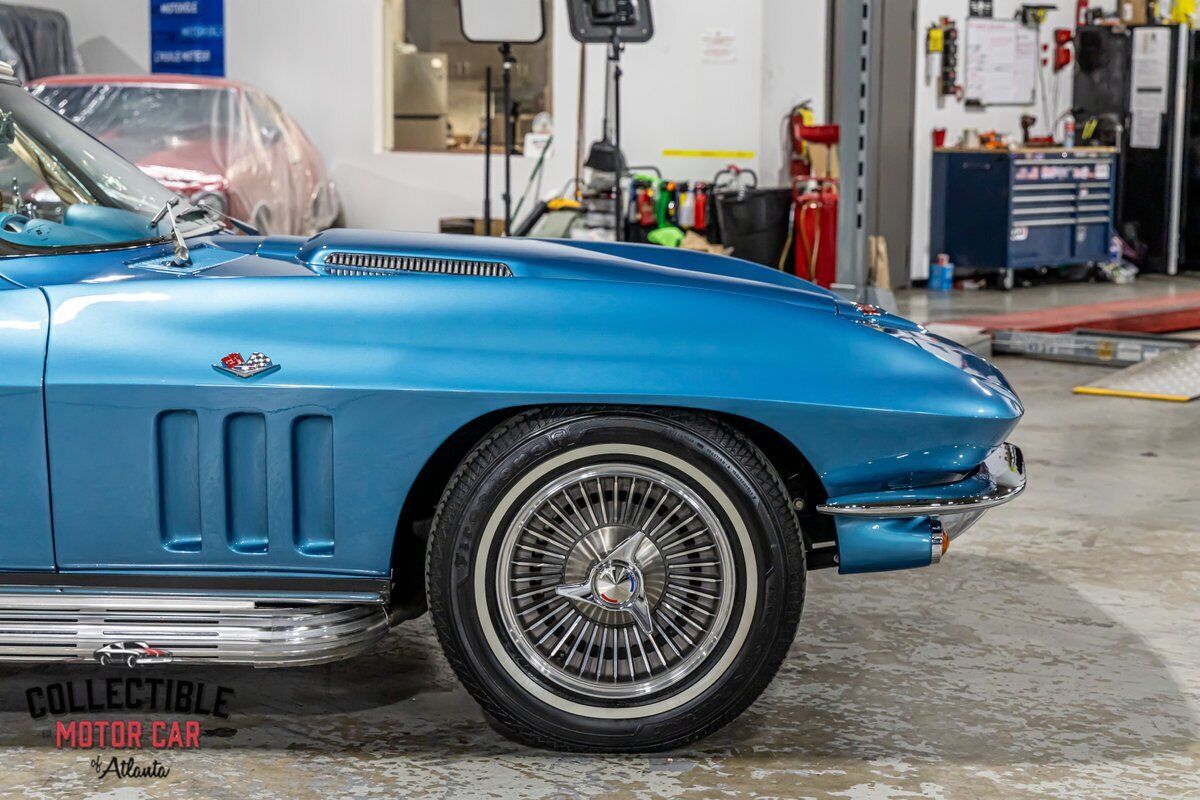 Chevrolet-Corvette-Cabriolet-1966-32