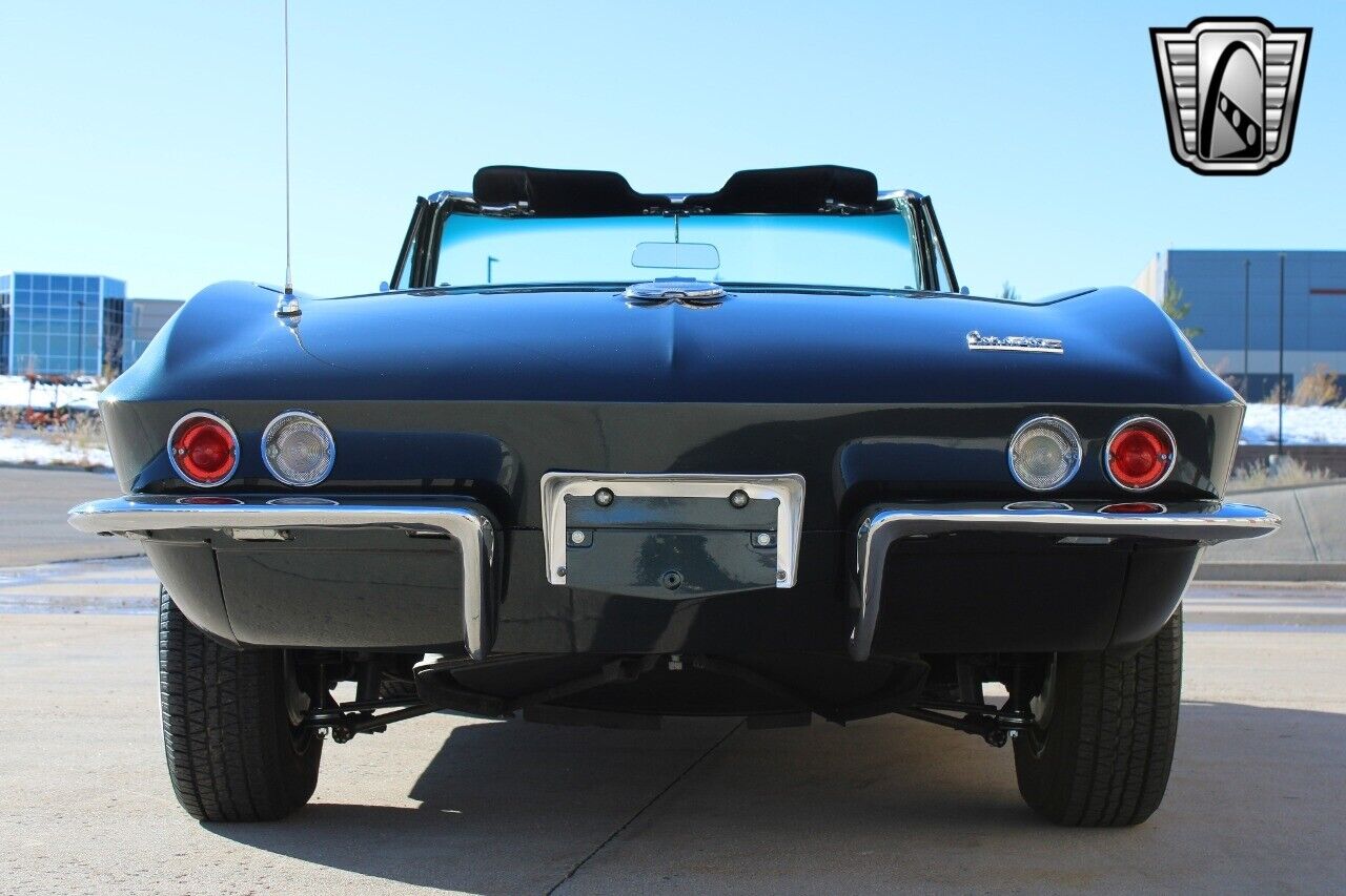 Chevrolet-Corvette-Cabriolet-1966-5