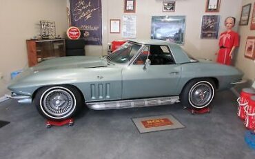 Chevrolet-Corvette-Cabriolet-1966-5