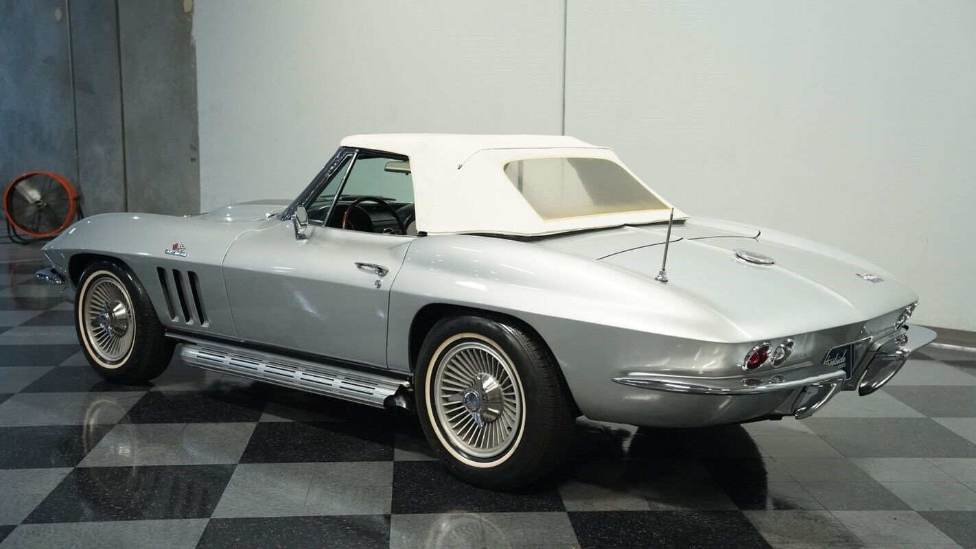 Chevrolet-Corvette-Cabriolet-1966-7