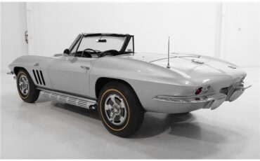 Chevrolet-Corvette-Cabriolet-1966-8