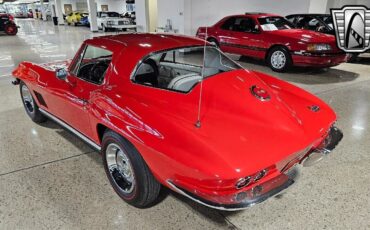 Chevrolet-Corvette-Cabriolet-1967-3