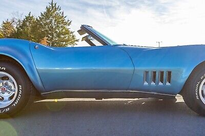 Chevrolet-Corvette-Cabriolet-1968-30