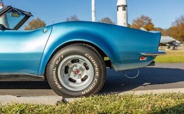 Chevrolet-Corvette-Cabriolet-1968-32