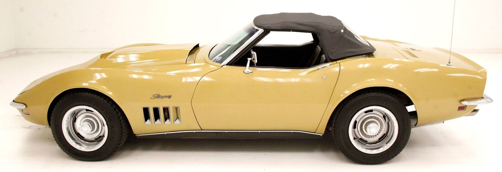 Chevrolet-Corvette-Cabriolet-1969-4