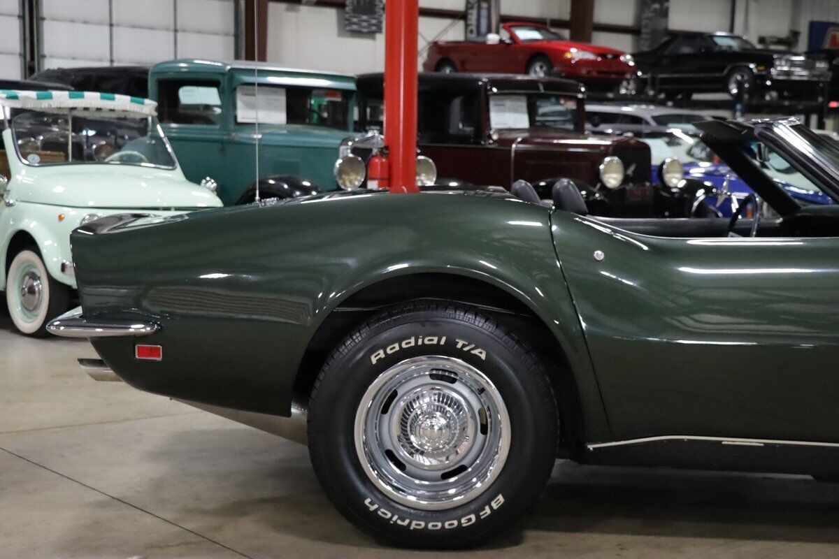 Chevrolet-Corvette-Cabriolet-1969-8