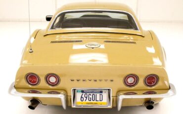 Chevrolet-Corvette-Cabriolet-1969-9