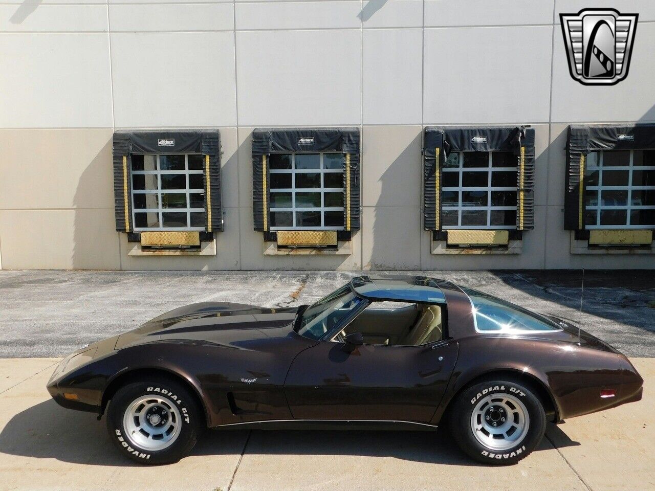 Chevrolet-Corvette-Cabriolet-1978-2