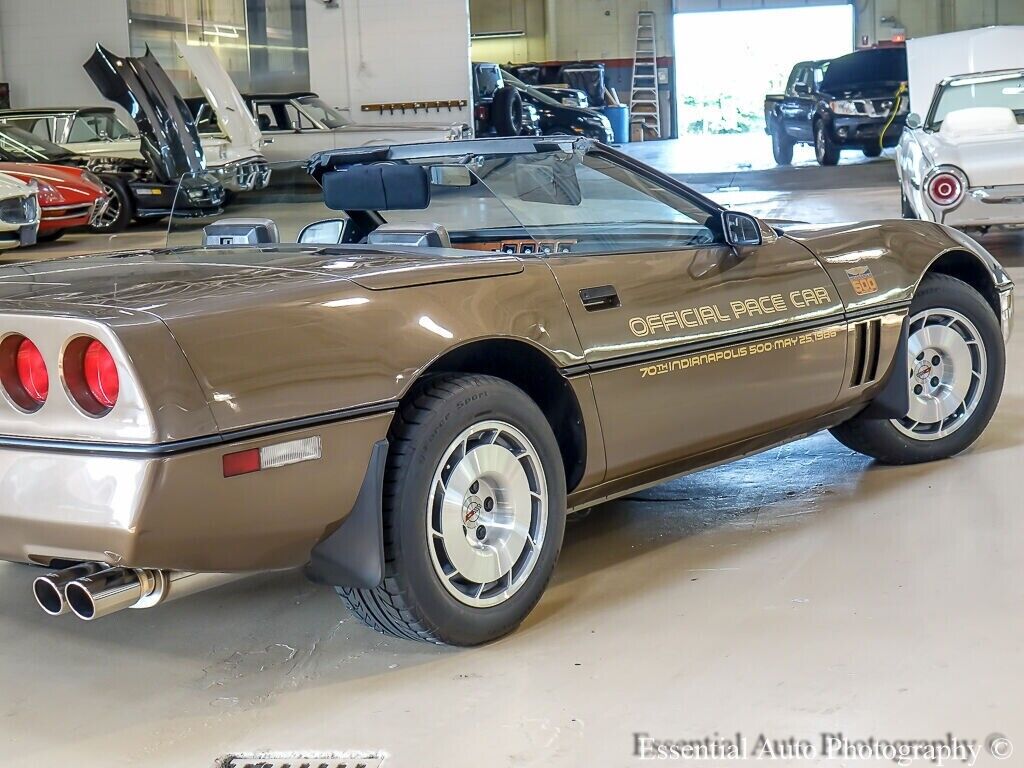 Chevrolet-Corvette-Cabriolet-1986-10