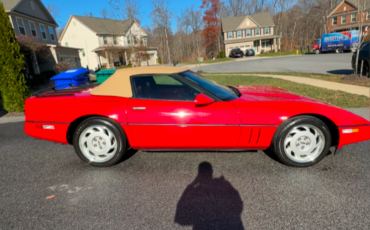 Chevrolet-Corvette-Cabriolet-1986-4