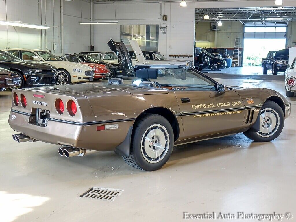 Chevrolet-Corvette-Cabriolet-1986-8