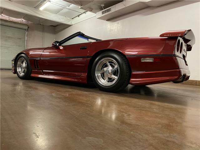 Chevrolet-Corvette-Cabriolet-1987-10