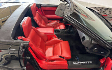 Chevrolet-Corvette-Cabriolet-1987-21