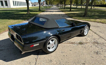 Chevrolet-Corvette-Cabriolet-1987-9