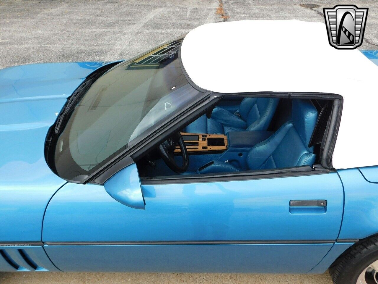 Chevrolet-Corvette-Cabriolet-1988-10