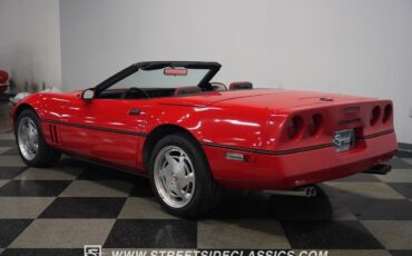 Chevrolet-Corvette-Cabriolet-1988-11