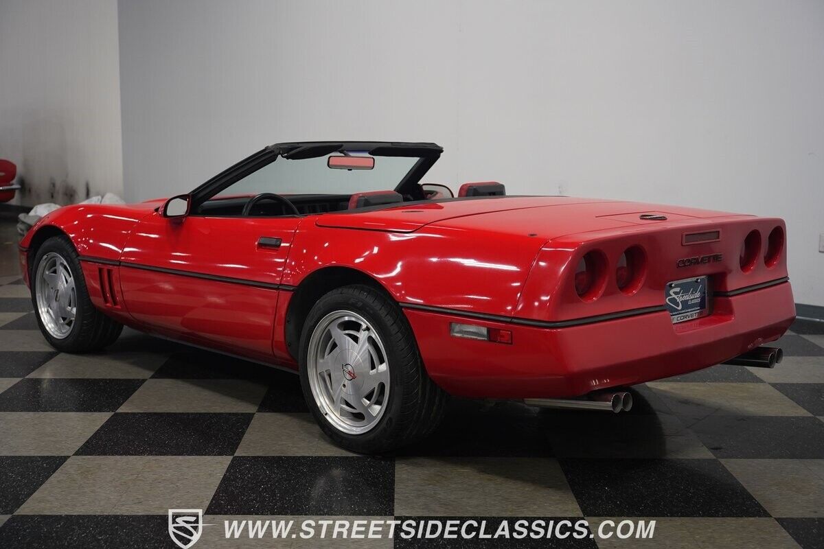 Chevrolet-Corvette-Cabriolet-1988-11