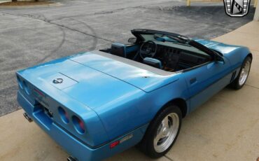 Chevrolet-Corvette-Cabriolet-1988-4