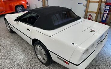 Chevrolet-Corvette-Cabriolet-1989-21