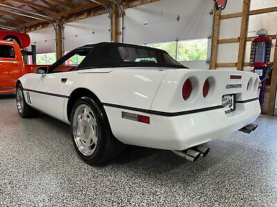 Chevrolet-Corvette-Cabriolet-1989-4