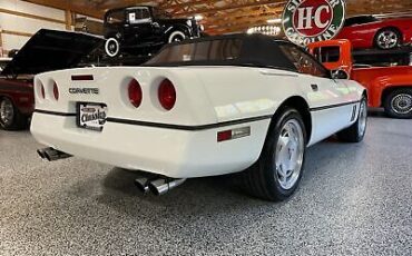 Chevrolet-Corvette-Cabriolet-1989-6