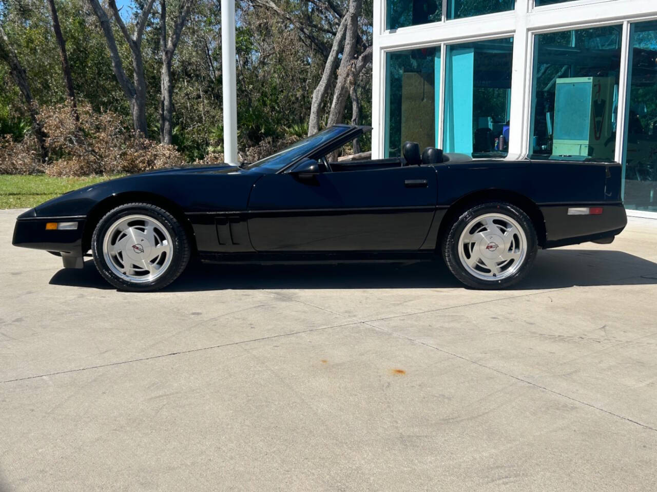 Chevrolet-Corvette-Cabriolet-1989-7