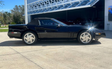 Chevrolet-Corvette-Cabriolet-1989-9