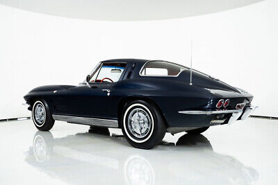 Chevrolet-Corvette-Coupe-1963-11