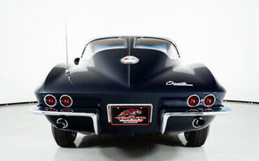 Chevrolet-Corvette-Coupe-1963-14