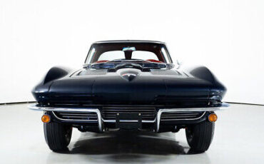 Chevrolet-Corvette-Coupe-1963-3