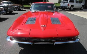 Chevrolet-Corvette-Coupe-1963-9