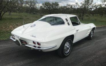 Chevrolet-Corvette-Coupe-1964-4