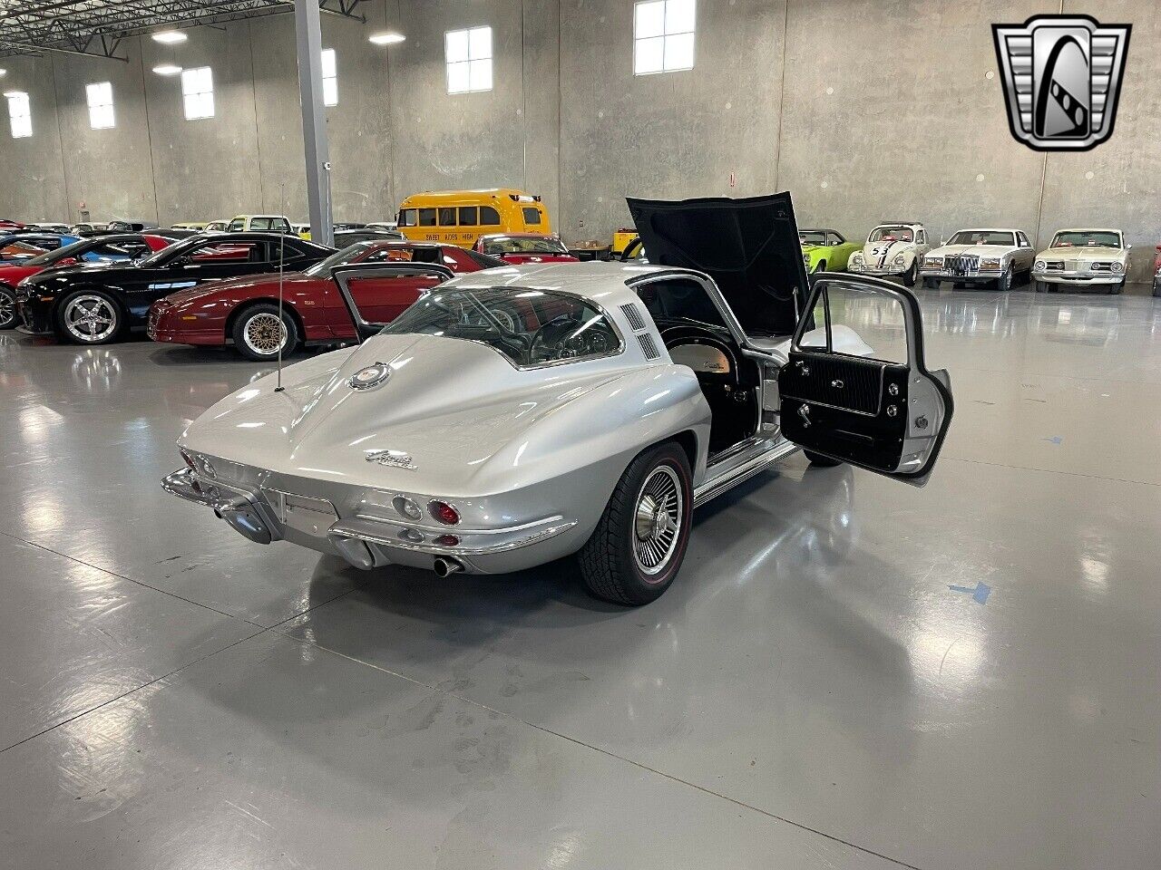 Chevrolet-Corvette-Coupe-1964-9