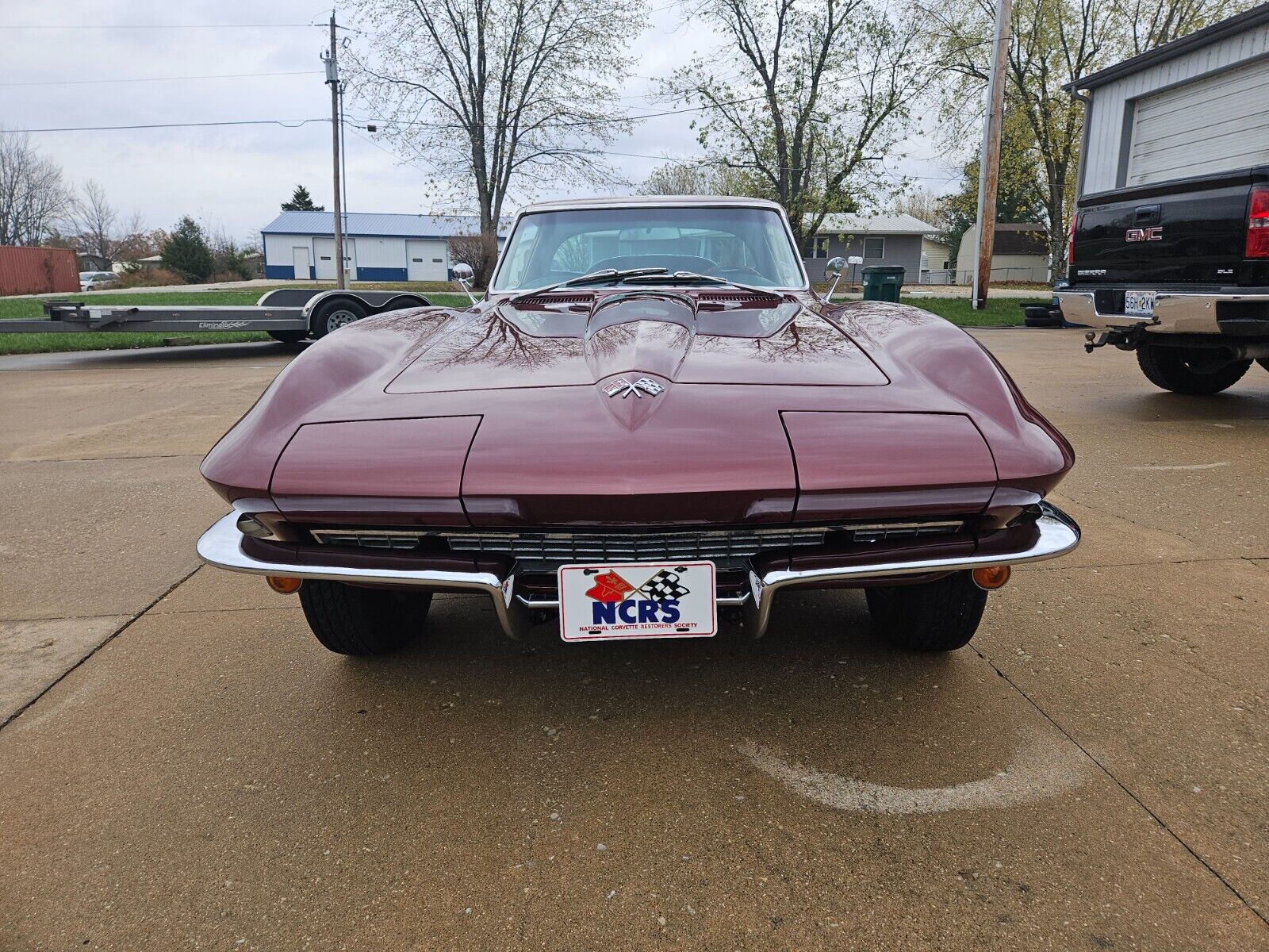 Chevrolet-Corvette-Coupe-1965-1