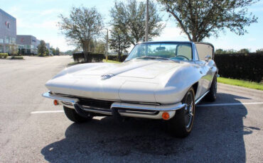 Chevrolet-Corvette-Coupe-1965-10