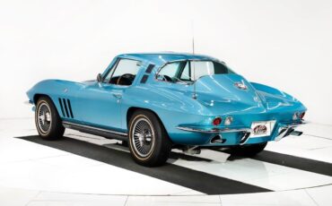 Chevrolet-Corvette-Coupe-1965-6