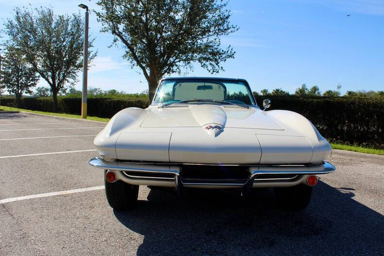 Chevrolet-Corvette-Coupe-1965-9