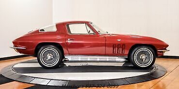 Chevrolet-Corvette-Coupe-1966-7