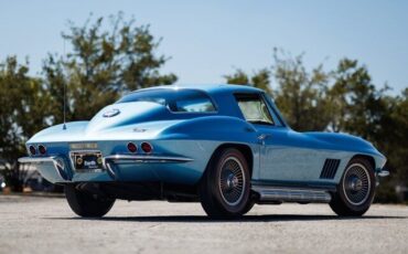 Chevrolet-Corvette-Coupe-1967-11