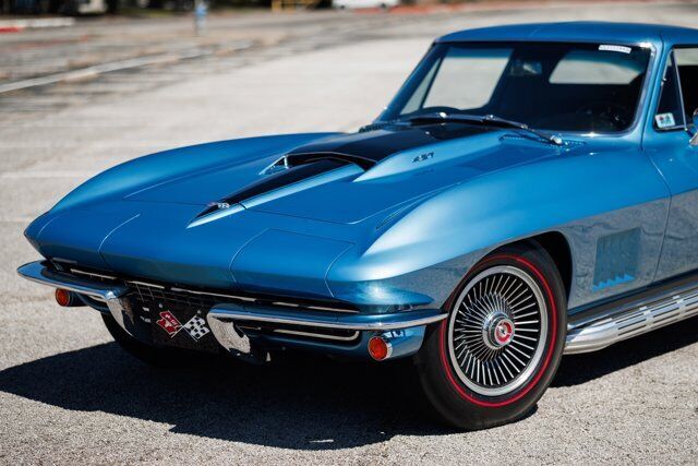 Chevrolet-Corvette-Coupe-1967-37