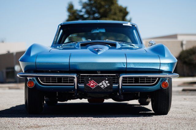 Chevrolet-Corvette-Coupe-1967-8