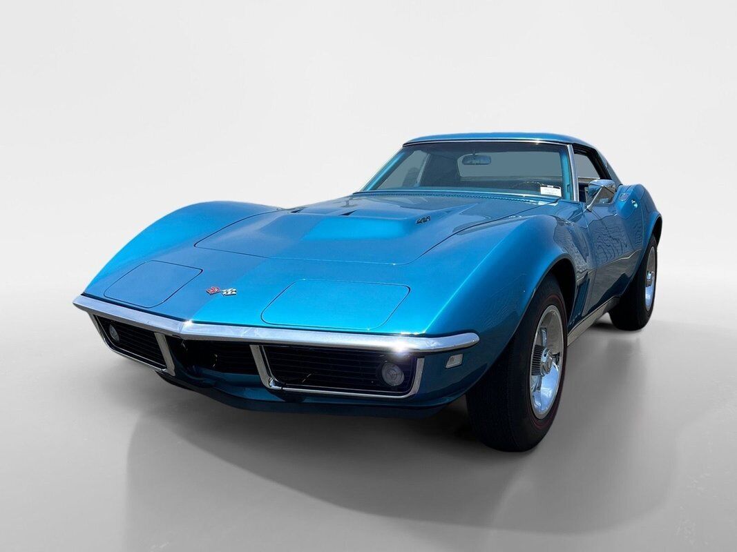 Chevrolet-Corvette-Coupe-1968-2