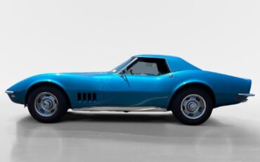 Chevrolet-Corvette-Coupe-1968-3